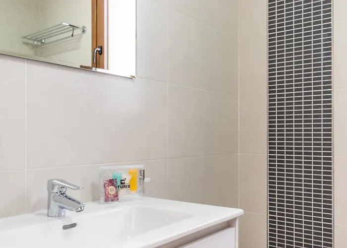 Mirador De Bassetes 5 - Grupo Turis * كاليبي