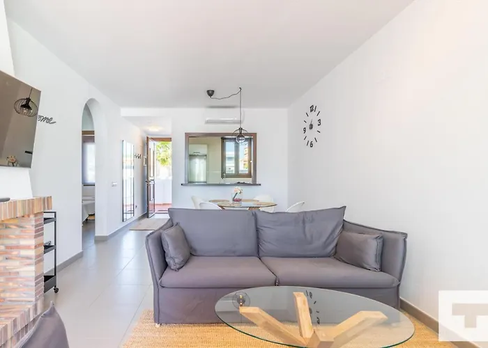 Mirador De Bassetes 5 - Grupo Turis